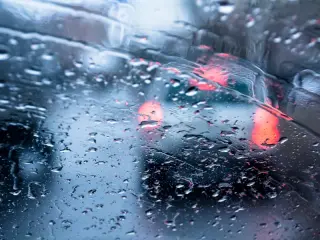 rain on windscreen