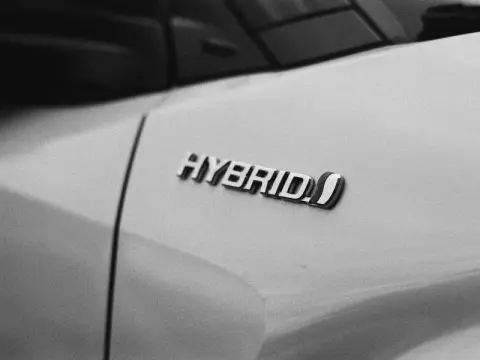 hybrid vehicle text