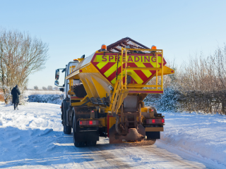 grit-spreader